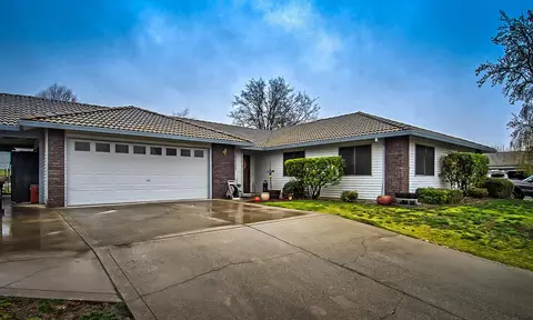 11543 Norton Ln, Redding, CA 96003 photo 1