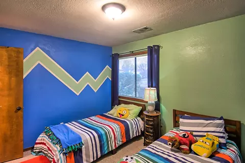 11543 Norton Ln, Redding, CA 96003 photo 19