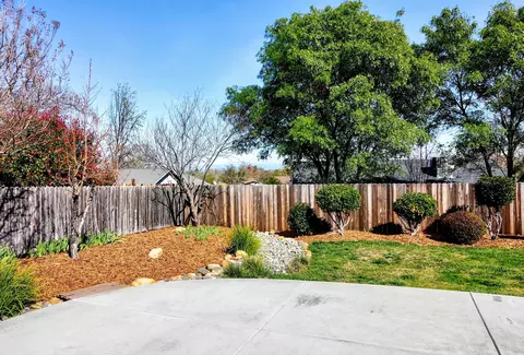 2960 Starlight Blvd, Redding, CA 96001 photo 39