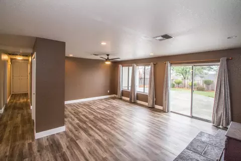 2960 Starlight Blvd, Redding, CA 96001 photo 12