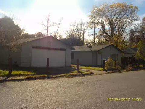717 Musick Ave, Red Bluff, CA 96080 photo 3
