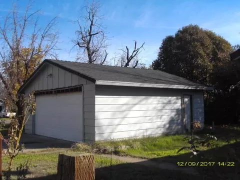 717 Musick Ave, Red Bluff, CA 96080 photo 1