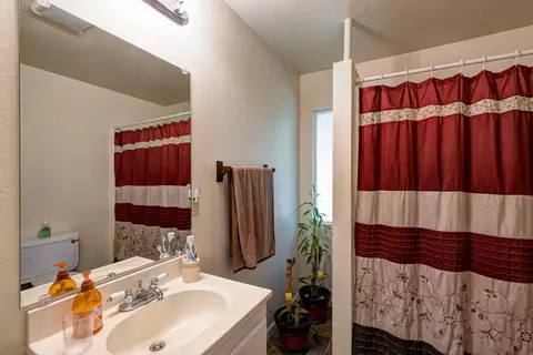 4413 Wyatt Ln, Redding, CA 96002 photo 12