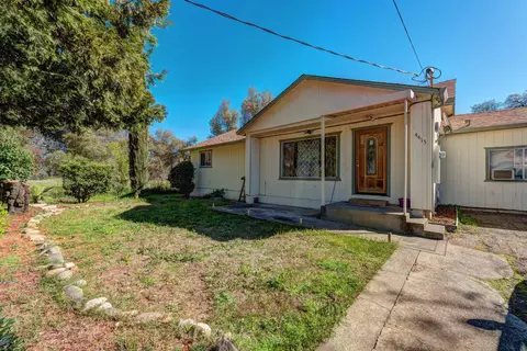 4413 Wyatt Ln, Redding, CA 96002 photo 1