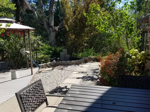 9187 Sugarloaf Dr, Redding, CA 96001 photo 10