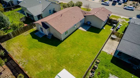 1932 Juarez Ln, Redding, CA 96003 photo 22