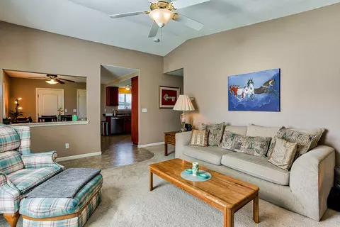 1932 Juarez Ln, Redding, CA 96003 photo 4