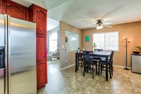 1932 Juarez Ln, Redding, CA 96003 photo 9