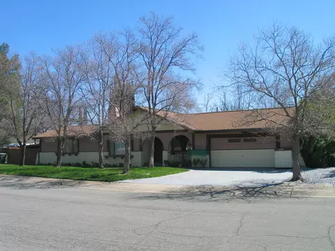 4355 Frances Dr, Redding, CA 96001 photo 1