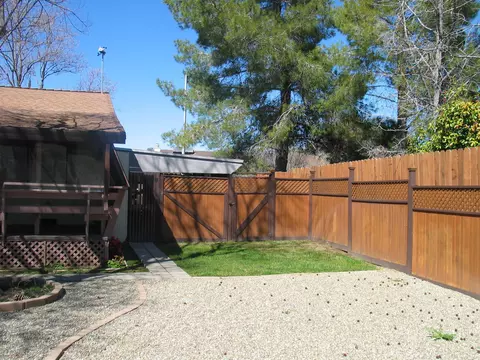 4355 Frances Dr, Redding, CA 96001 photo 31