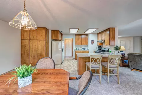 1148 Peregrine Way, Redding, CA 96003 photo 7