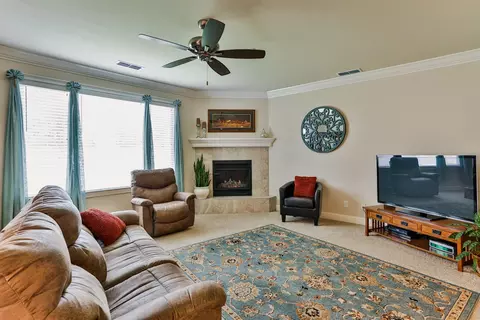 5549 Muir Peak Rd, Redding, CA 96002 photo 5