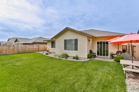 5549 Muir Peak Rd, Redding, CA 96002 photo 20