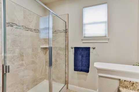 5549 Muir Peak Rd, Redding, CA 96002 photo 12