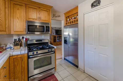 11846 Comstock Ln, Redding, CA 96003 photo 11