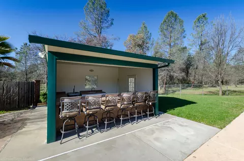 11846 Comstock Ln, Redding, CA 96003 photo 28