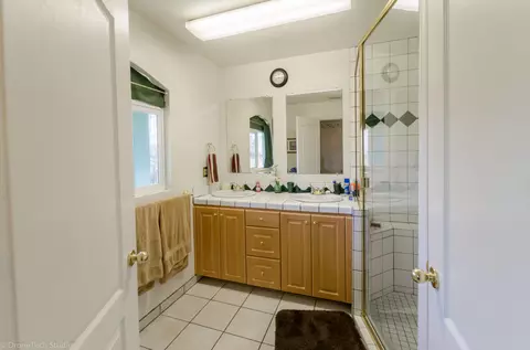 11846 Comstock Ln, Redding, CA 96003 photo 17