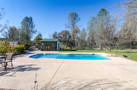 11846 Comstock Ln, Redding, CA 96003 photo 25