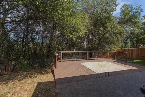 1473 Murietta Loop, Redding, CA 96002 photo 24