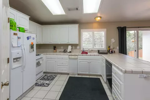 1473 Murietta Loop, Redding, CA 96002 photo 20