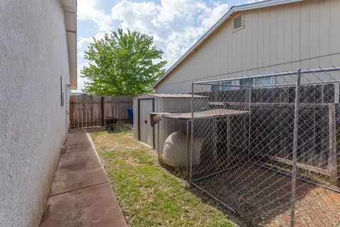 1473 Murietta Loop, Redding, CA 96002 photo 27