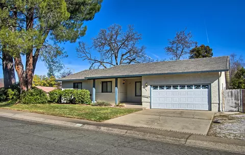 1680 Arroyo Manor Dr, Redding, CA 96003 photo 1
