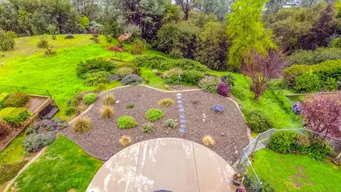 1575 Barbara Rd, Redding, CA 96003 photo 23
