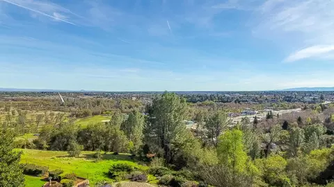 1575 Barbara Rd, Redding, CA 96003 photo 3