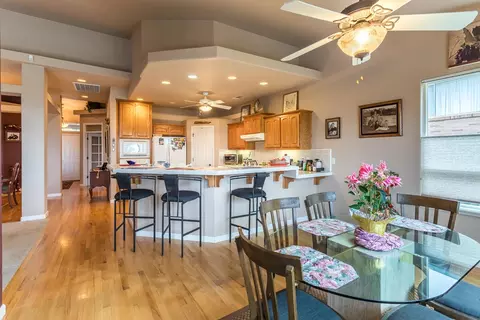 1575 Barbara Rd, Redding, CA 96003 photo 8