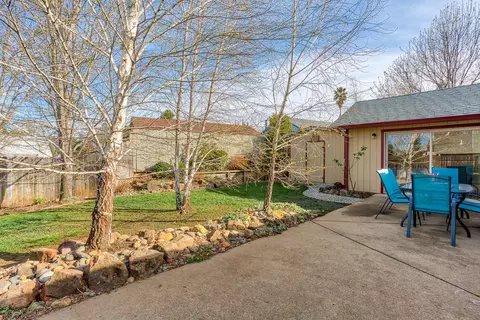 767 Setter Ct, Redding, CA 96003 photo 38