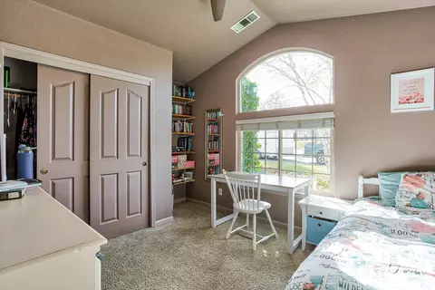 767 Setter Ct, Redding, CA 96003 photo 22