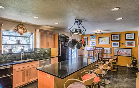 4665 Alta Saga Dr, Redding, CA 96002 photo 16