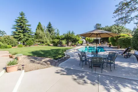 19736 Paso Robles Ave, Redding, CA 96003 photo 33