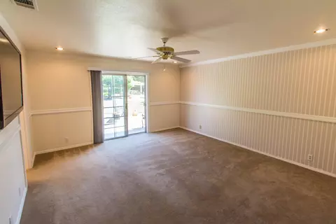 19736 Paso Robles Ave, Redding, CA 96003 photo 20