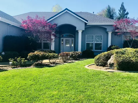 4458 Blue Creek Dr, Redding, CA 96002 photo 1