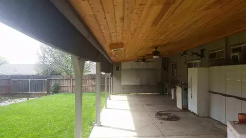 2815 Antigua Dr, Redding, CA 96003 photo 5