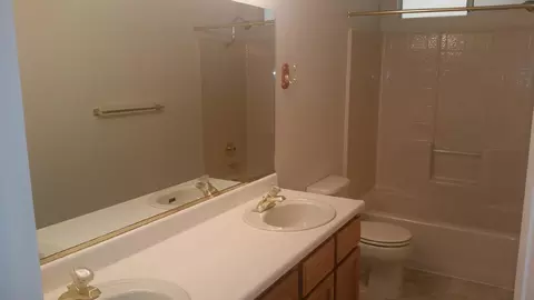 2815 Antigua Dr, Redding, CA 96003 photo 3