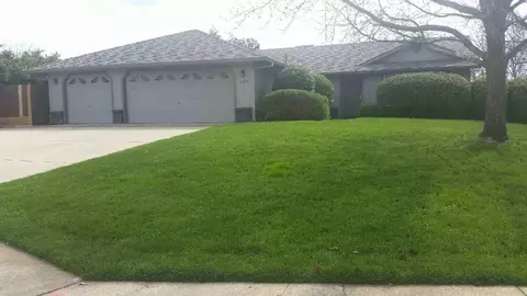 2815 Antigua Dr, Redding, CA 96003 photo 1