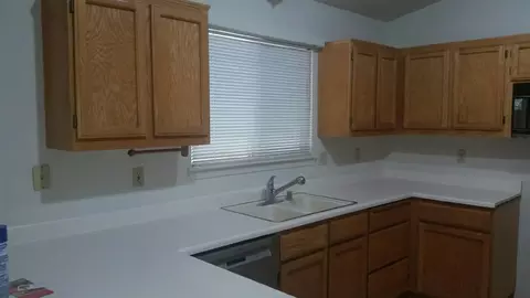 2815 Antigua Dr, Redding, CA 96003 photo 2