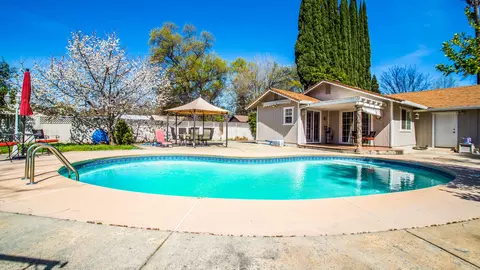 373 Hamilton St, Redding, CA 96001 photo 29