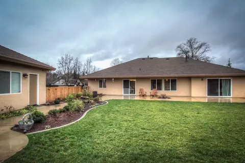 6581 Reflection St, Redding, CA 96001 photo 30