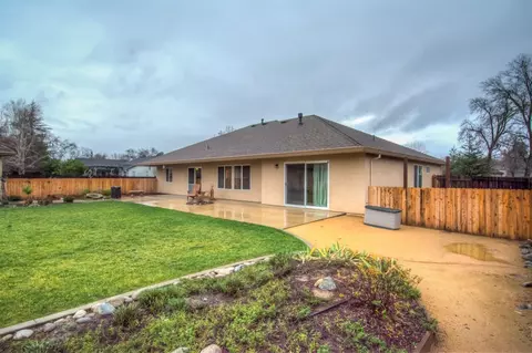 6581 Reflection St, Redding, CA 96001 photo 31