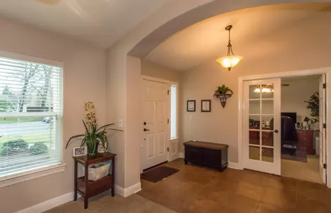 6581 Reflection St, Redding, CA 96001 photo 9