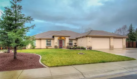 6581 Reflection St, Redding, CA 96001 photo 7