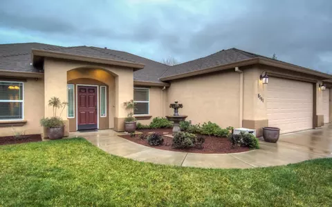 6581 Reflection St, Redding, CA 96001 photo 6