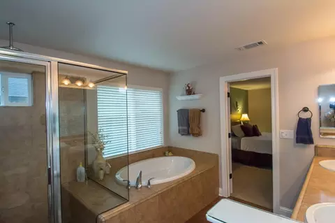 6581 Reflection St, Redding, CA 96001 photo 23