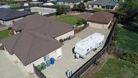 6581 Reflection St, Redding, CA 96001 photo 36