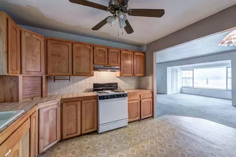 2833 Felstet Ln, Redding, CA 96001 photo 9