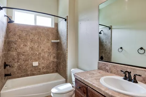 3106 Redondo Ct, Redding, CA 96003 photo 17