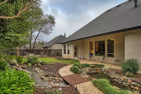 2766 Vermeer Pl, Redding, CA 96002 photo 40
